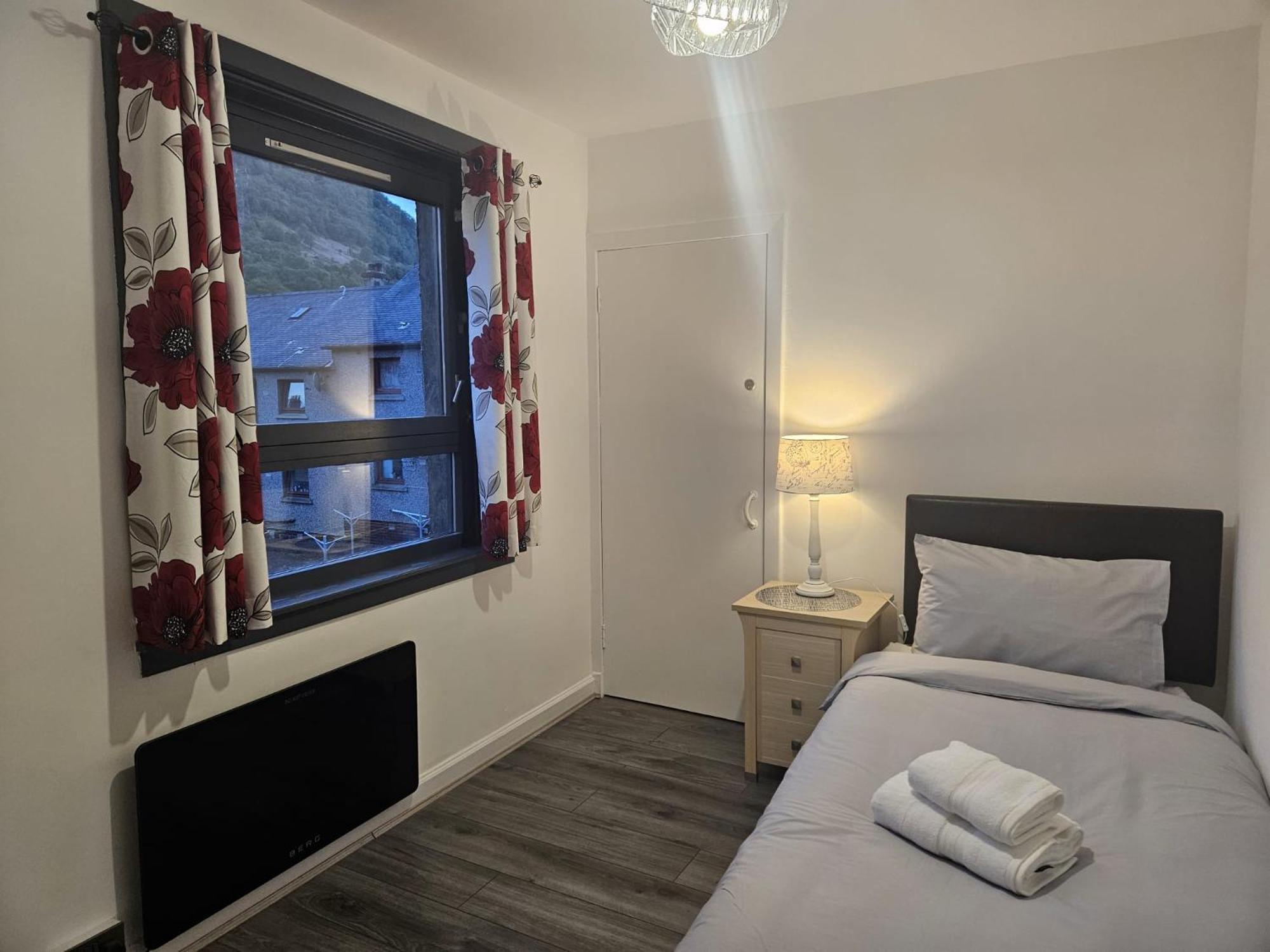 Regina Apartment In Fort William Eksteriør billede